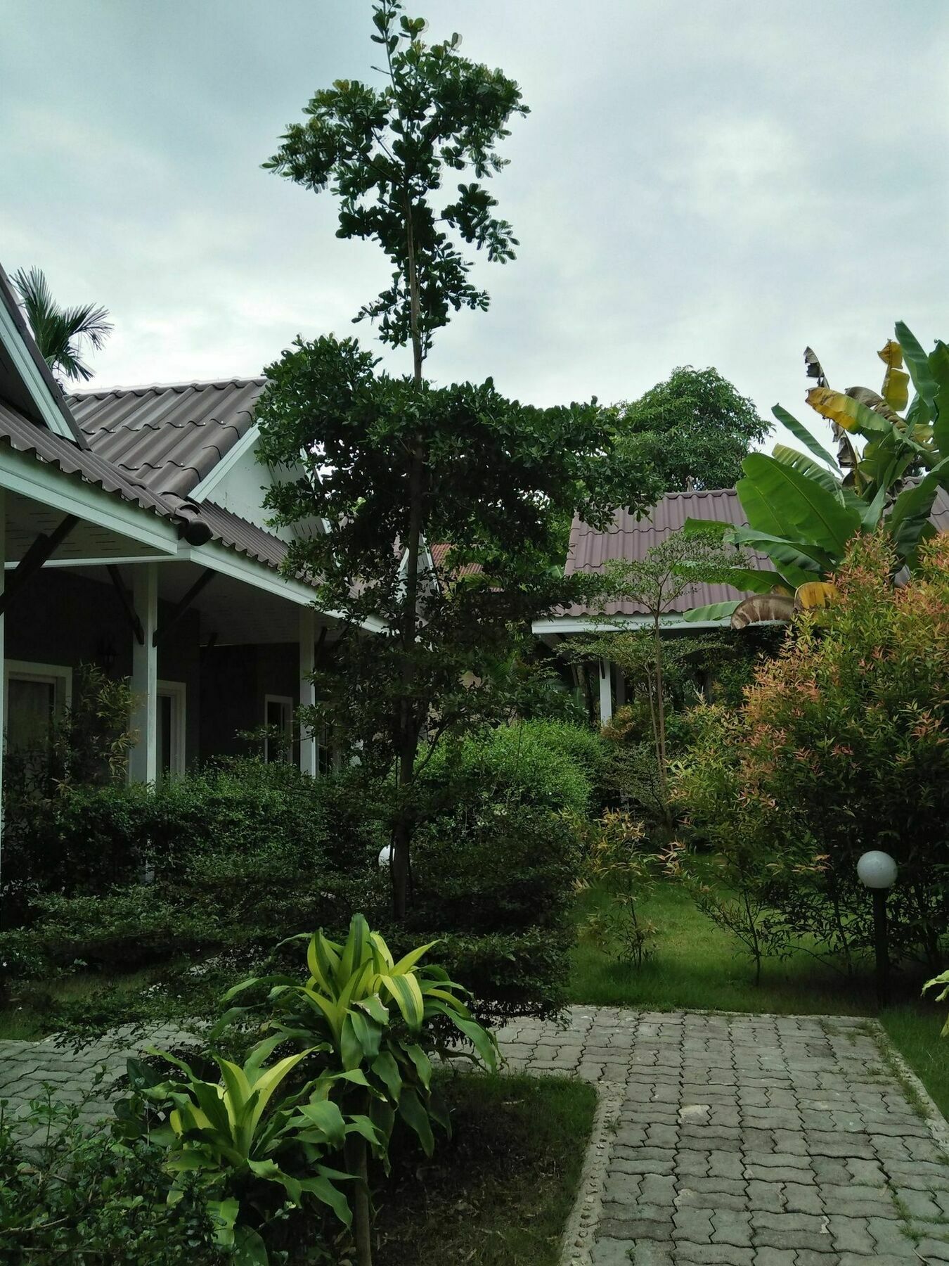 Khaolak Tusneem Resort Khao Lak Exterior photo